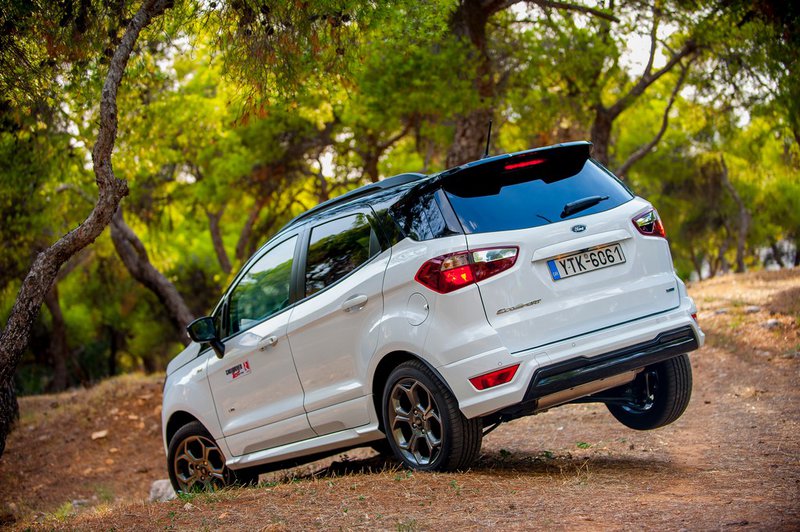 2018 Ford ECOSPORT 1.5L EcoBlue 125 PS iAWD Δοκιμή, Τιμές, Τεχνικά caranddriver.gr