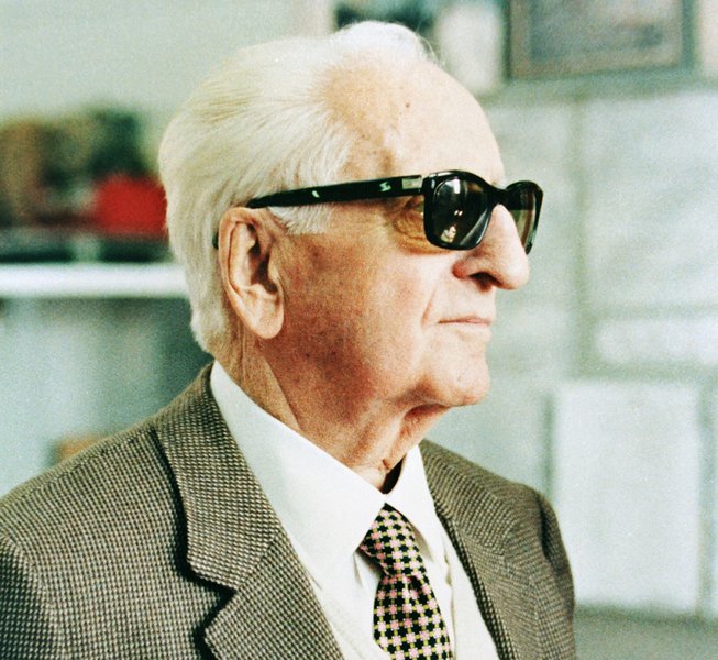 Enzo Ferrari. 1898-1988.