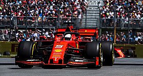Η Ferrari θα ζητήσει επανεξέταση της ποινής του Vettel