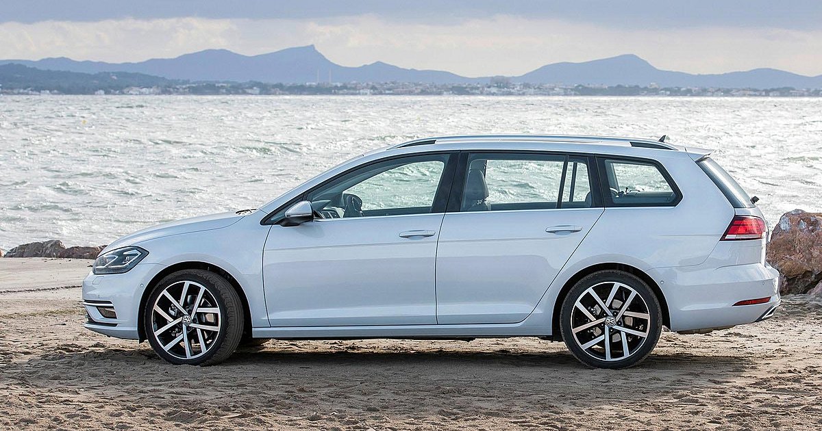 Volkswagen golf седан