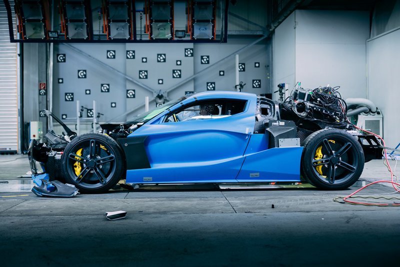 Σε βασανιστήρια crash tests το Rimac C_Two (video)