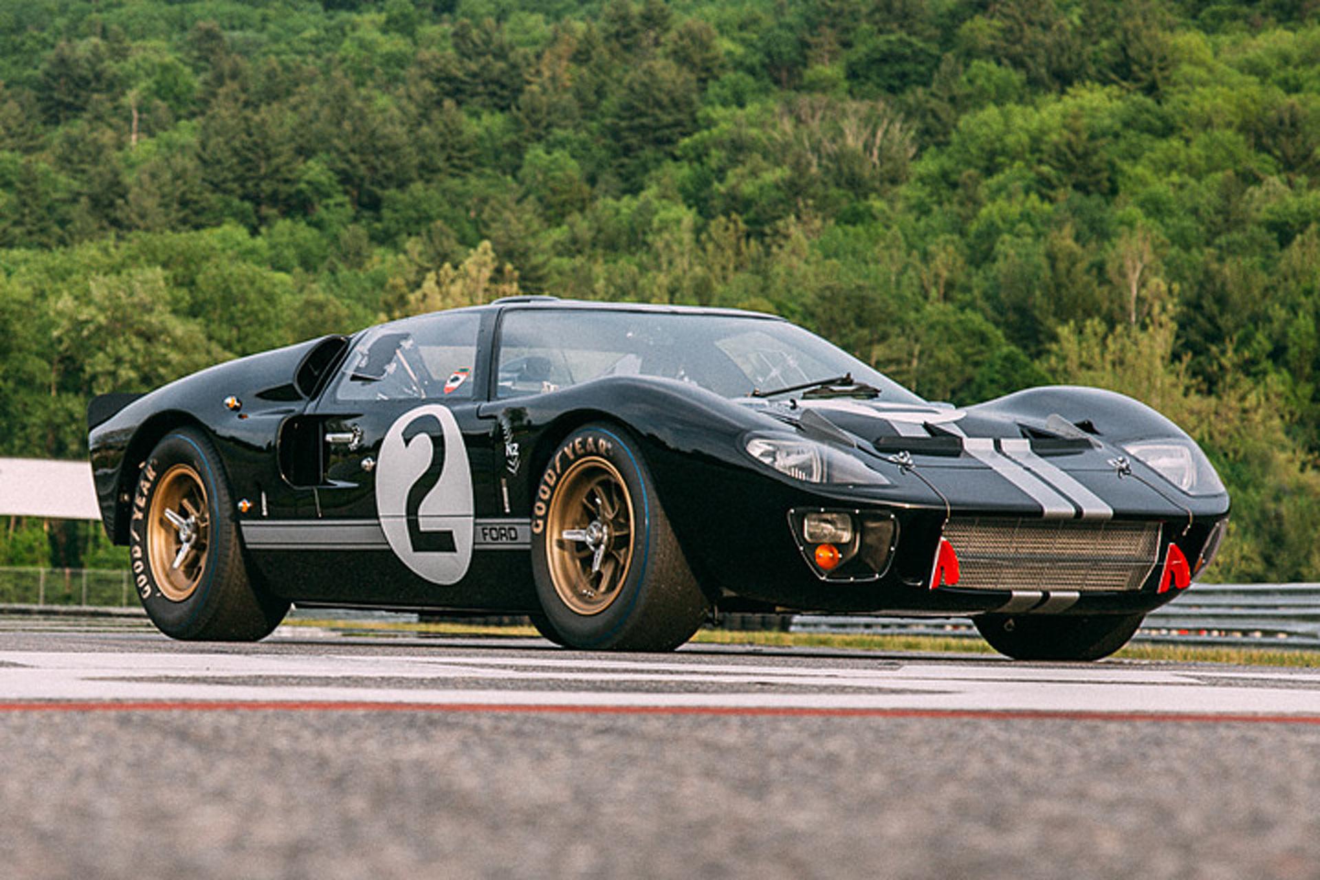 Αυτό είναι το Ford GT 40 που κέρδισε το Le Mans το 1966! (Video)