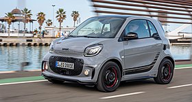 Οδηγούμε στην Ισπανία τα νέα smart EQ fortwo και forfour
