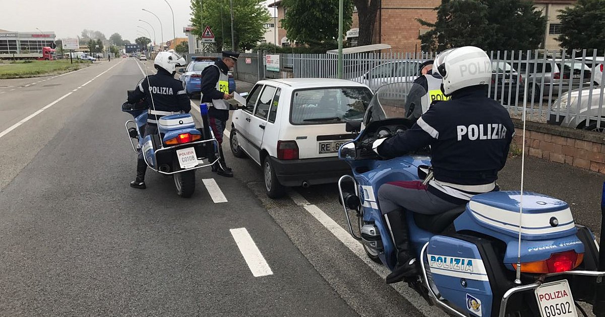 ΙΤΑΛΙΑ - ΚΑΤΑΣΧΕΣΗ ΟΧΗΜΑΤΟΣ