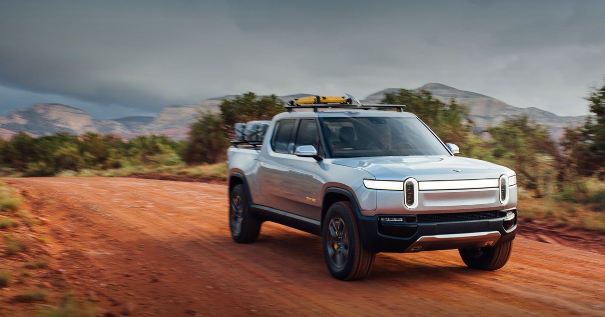 Η Rivian αναβάλει τις παραδόσεις των ηλεκτρικών της