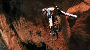 Video - Συνδυασμός Freeride MX με FPV Drone. Απίστευτο αποτέλεσμα! 