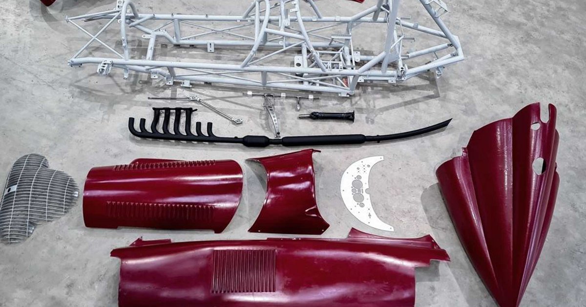 Ένα εκπληκτικό κιτ μετατρέπει το Mazda MX-5 σε αυτοκίνητο F1