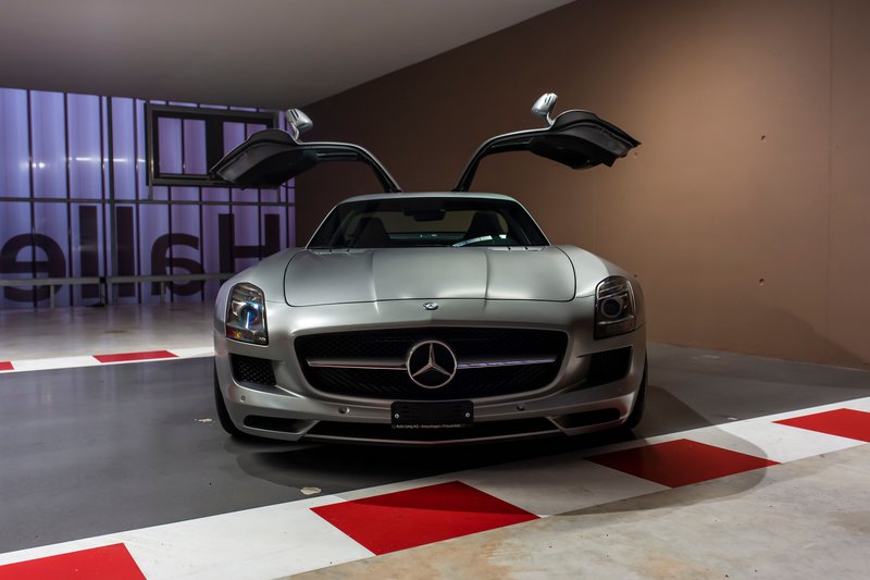 Mercedes-Benz SLS AMG