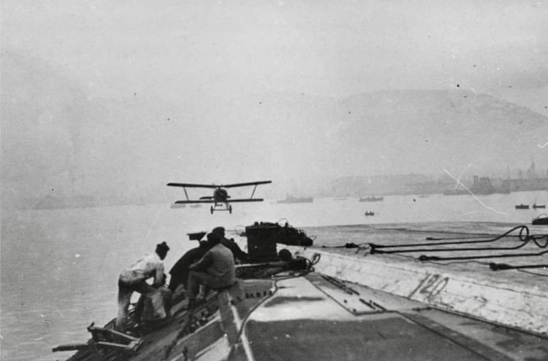 ο Γάλλος πιλότος, Paul Teste ο Γάλλος πιλότος, Paul Teste