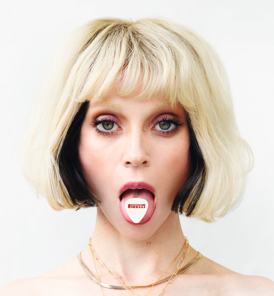 St. Vincent - Φεβρουάριος