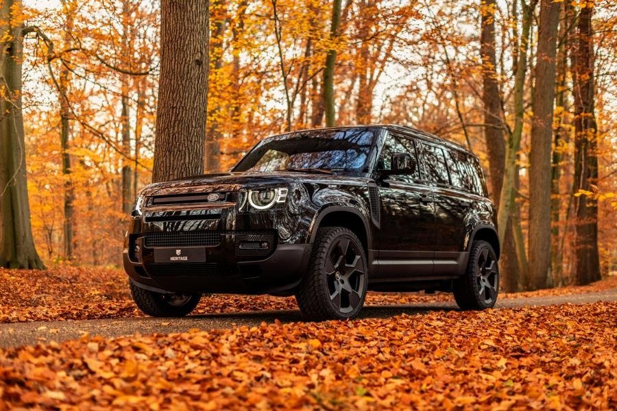 Ειδική έκδοση “Valiance Black Steel” για το Land Rover