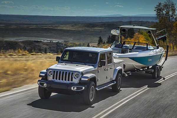 Γιατί τα diesel δεν έχουν αντίπαλο στη ρυμούλκηση και στη μεταφορά φορτίων