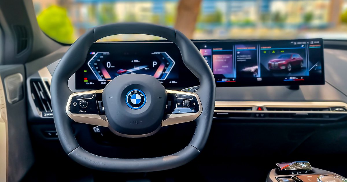 To εσωτερικό της BMW iX M60.