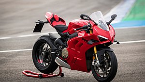 Ducati Panigale V4 2023: Ηλεκτρονικές βελτιώσεις