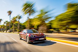 TEST DRIVE: Porsche Taycan 4 Cross Turismo - Δοκιμάζουμε το πανίσχυρο ηλεκτρικό SUV