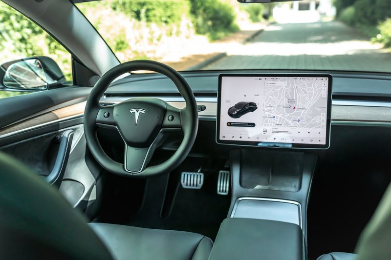 To εσωτερικό του Tesla Model 3. To εσωτερικό του Tesla Model 3.