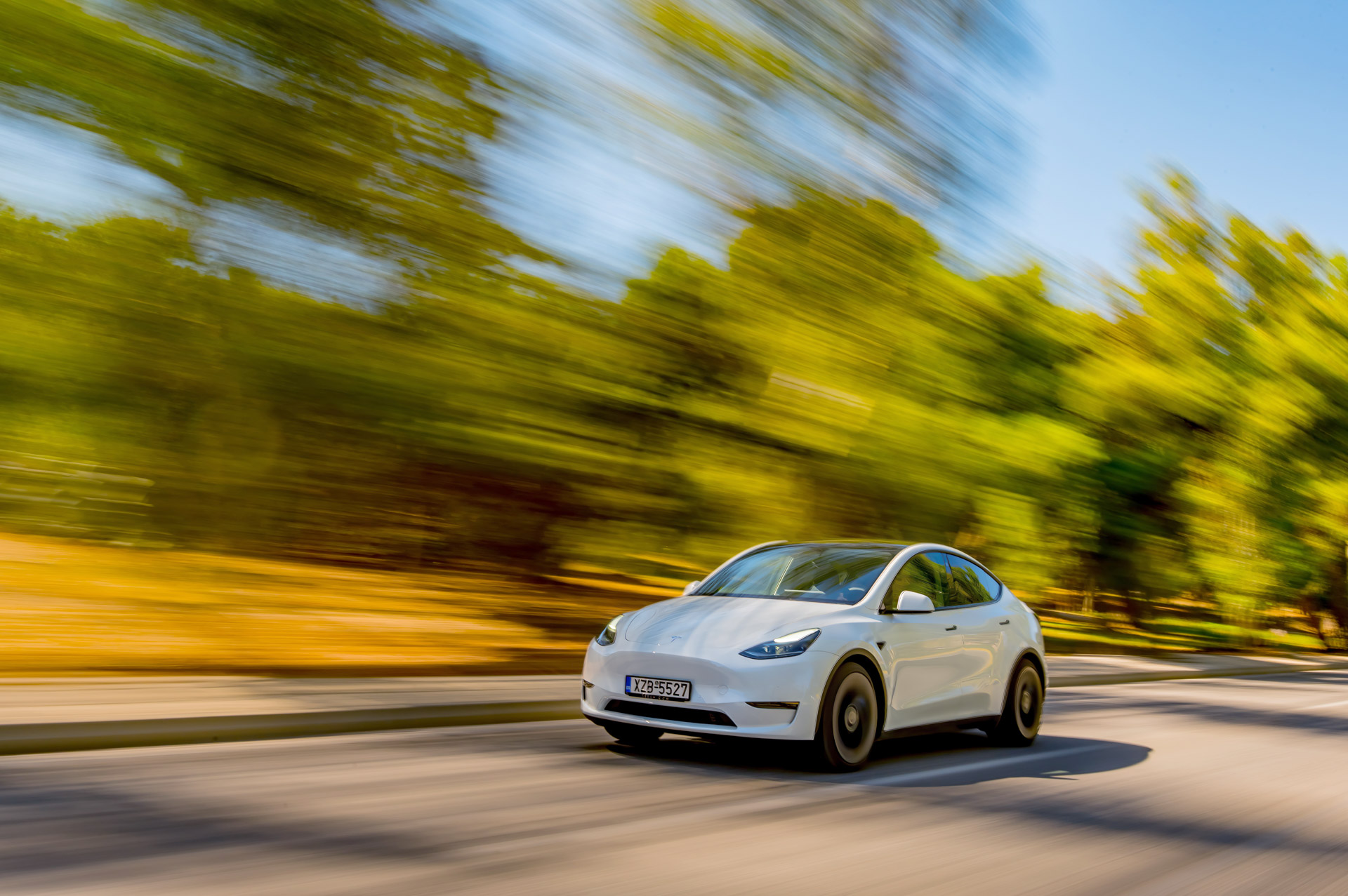 2022 TESLA MODEL Y Performance Caranddriver gr