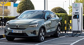 Στρατηγική συνεργασία Volvo Car Hellas και ElpeFuture Στρατηγική συνεργασία Volvo Car Hellas και ElpeFuture