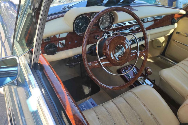 Mercedes 300 SEL Automatic