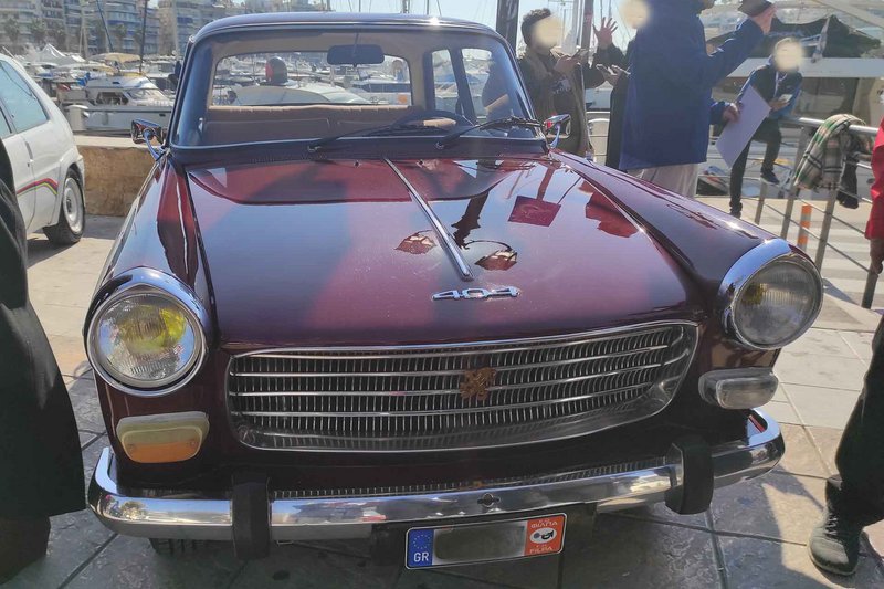 Peugeot 404