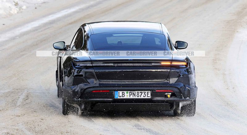 Porsche Taycan Sport Saloon facelift