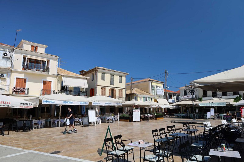 Η πλατεία Εθνικής Αντίστασης.