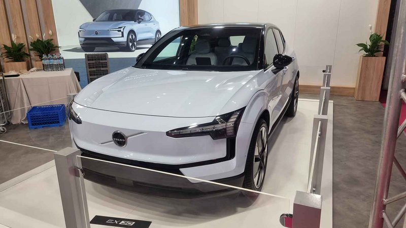 Το νέο Volvo EX30 Το νέο Volvo EX30