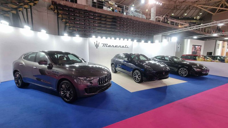 Επιβλητική η παρουσία των μοντέλων της Maserati Επιβλητική η παρουσία των μοντέλων της Maserati