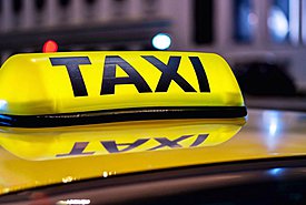 Ταξί: Τι ισχύει φέτος με το δώρο Χριστουγέννων στις χρεώσεις