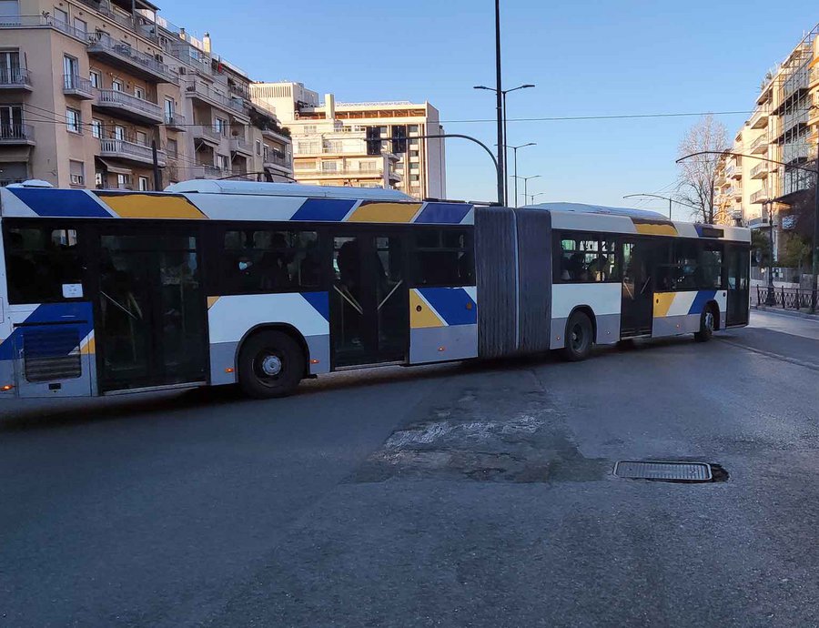 Δεκαπενταύγουστος: Πώς θα κινηθούν λεωφορεία, τρόλεϊ, μετρό και τραμ στην Αθήνα