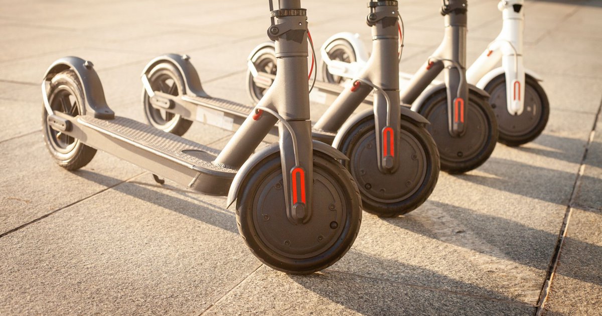 Αθήνα: Νέος κανονισμός για τα ηλεκτρικά πατίνια – Πού επιτρέπεται η κυκλοφορία και πού όχι, τι ισχύει με τη στάθμευση (χάρτης)