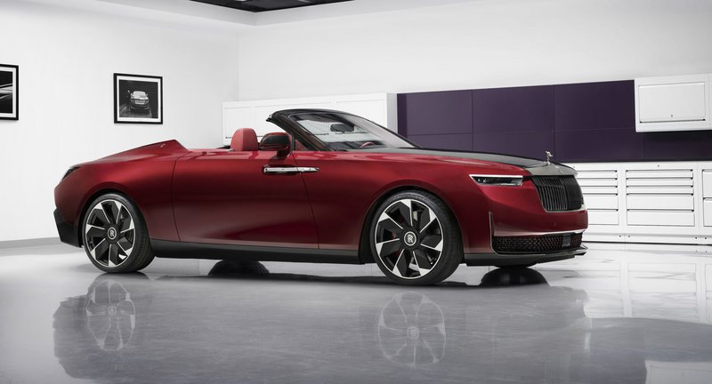 Rolls-Royce PressClub