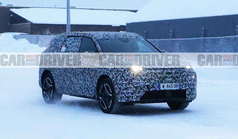 Peugeot E-5008 - SH PROSHOTS