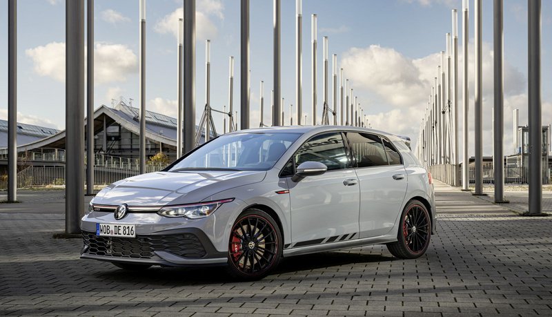 Η τρέχουσα έκδοση VW Golf GTI