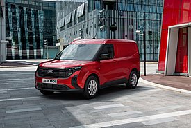 Ford Transit Courier: Μεγαλύτερο, ασφαλέστερο και πιο αποδοτικό από ποτέ