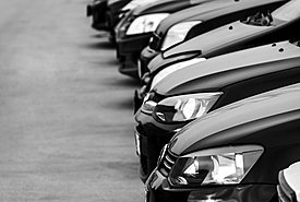 Στο εδώλιο πρώην υπουργός επειδή έλαβε 900.000 ευρώ από αυτοκινητοβιομηχανία