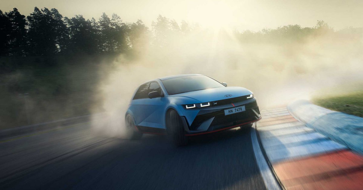 Έρευνα: Όσο περισσότερο «ξεζουμίζεις» ένα ηλεκτρικό αυτοκίνητο, τόσο ενισχύεις την υγεία της μπαταρίας