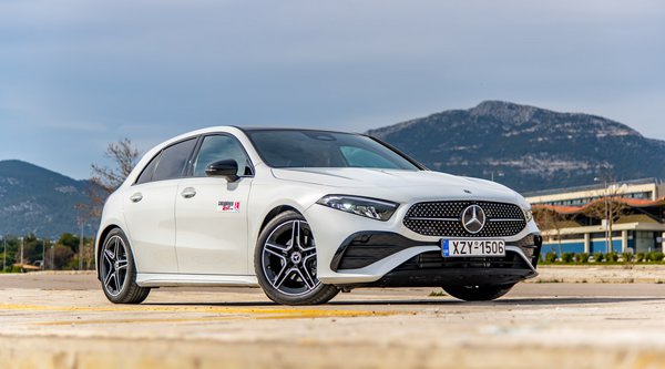 Mercedes A-Class: Η νέα γενιά τα αλλάζει όλα - Έτσι θα μοιάζει (photos)