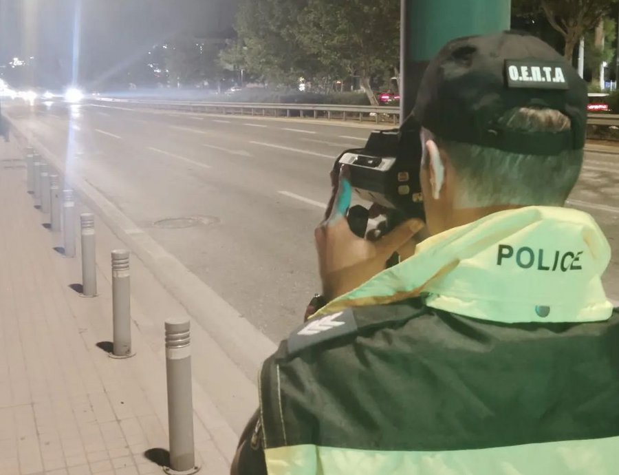 Μέγαρα: 29χρονος «έσπασε» το ραντάρ στην Αθηνών-Κορίνθου - Με τι ταχύτητα κινούνταν