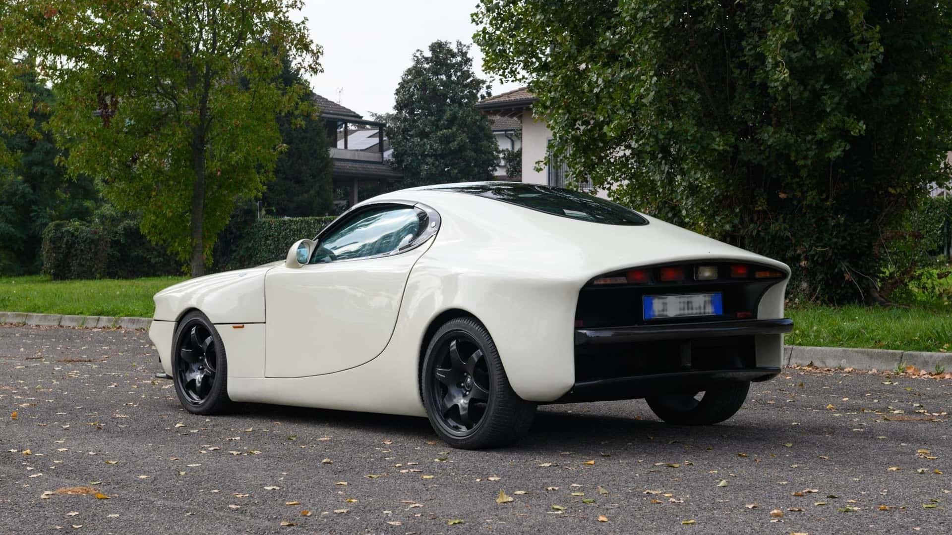 Η ιδιαίτερη ιστορία αυτής της ξεχωριστής Alfa Romeo 75 (photos)