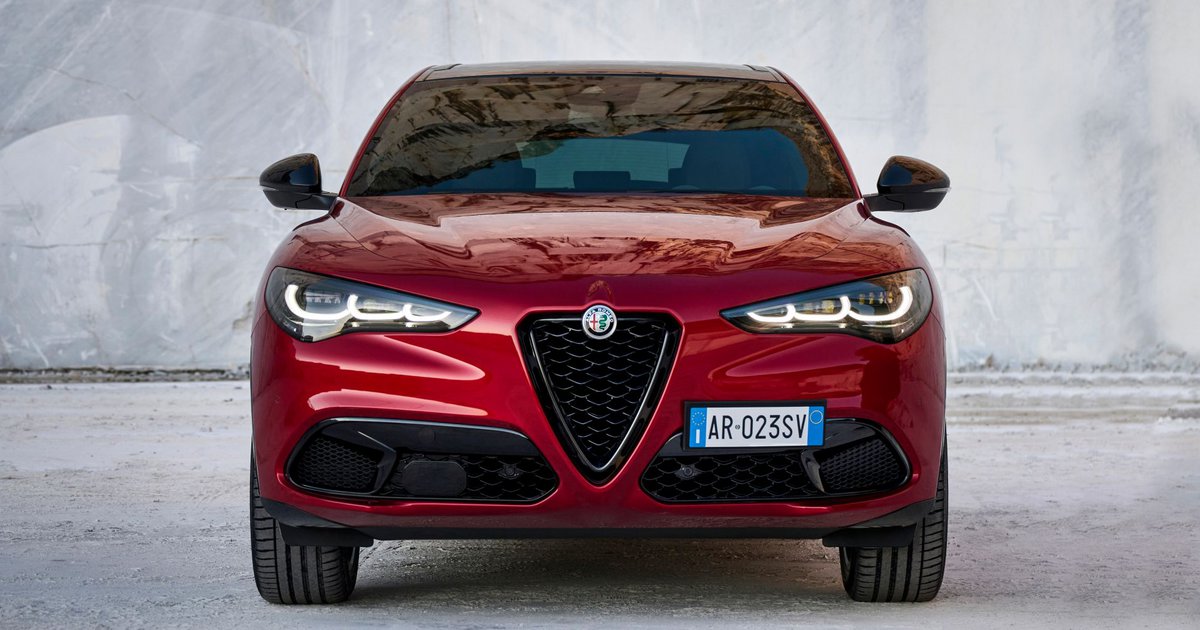 Η Alfa Romeo Stelvio Quadrifoglio «φρεσκάρεται» - Δείτε τις πρώτες εικόνες