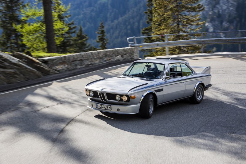BMW 3.0 CSL (1973) BMW 3.0 CSL (1973)