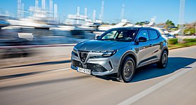 Φθηνότερη η Alfa Romeo Junior στην Ελλάδα - Αναλυτικά τιμές και εκδόσεις (πίνακας)