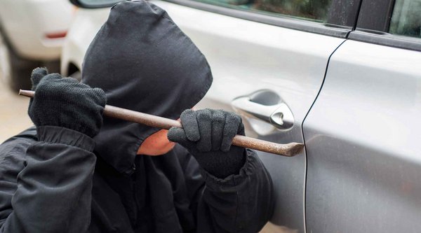 Αν θες να μη σου κλέψουν το αυτοκίνητο, πάρε ηλεκτρικό!