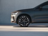 Volvo XC60: Έτσι θα μοιάζει το ανανεωμένο best seller D-SUV (photos)