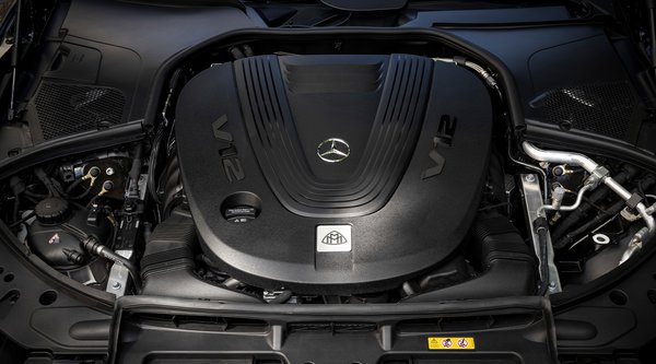 Mercedes: Ο κινητήρας V12 «πεθαίνει» στην Ευρώπη λόγω Euro 7
