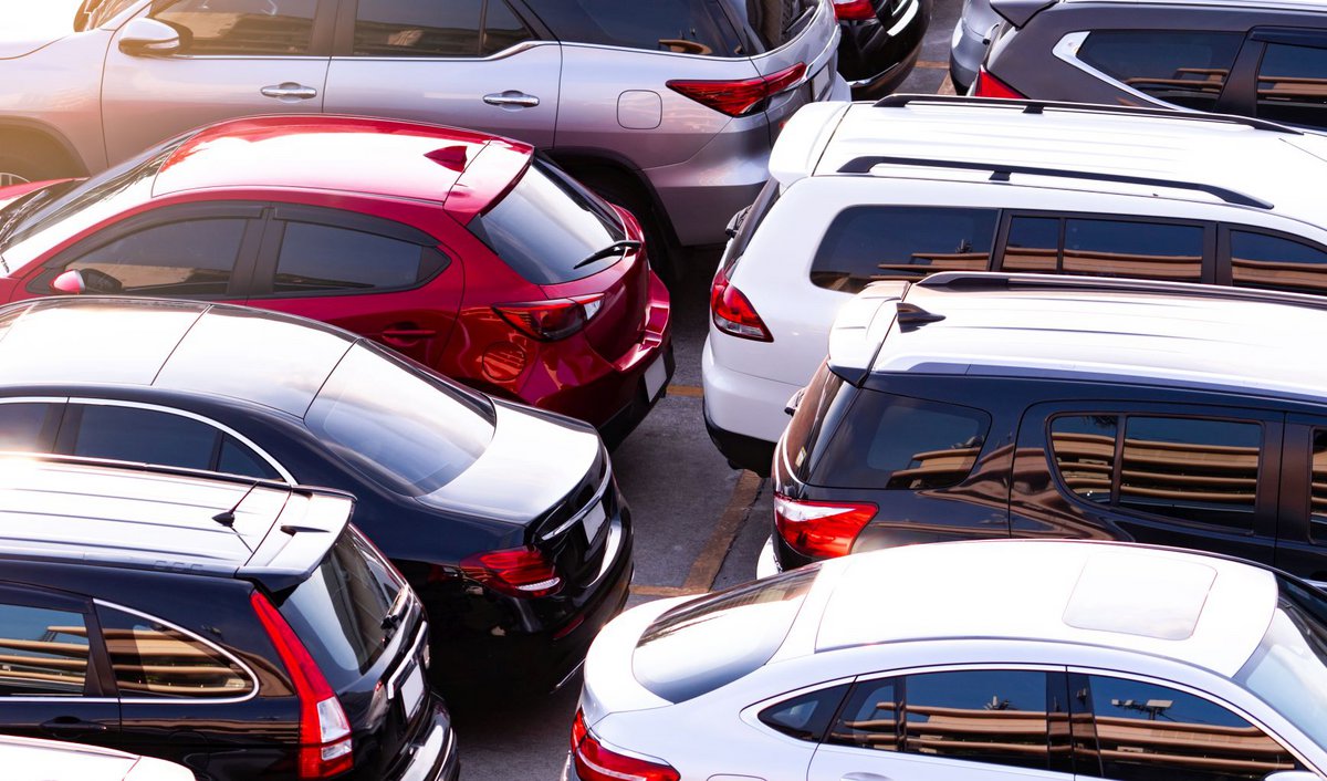 Έρευνα: «Πρωταθλήτρια» ξανά - Ο γηραιότερος στόλος Ι.Χ. βρίσκεται στην Ελλάδα