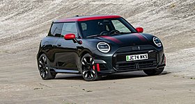 Mini: Έρχεται πιο «καυτή» JCW έκδοση και νέο off-road μοντέλο - Τι θα γίνει με το 3θυρο Cooper