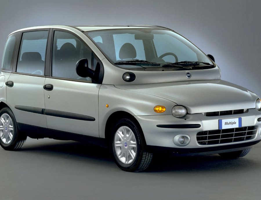 Προβοκάτορες με τέσσερις τροχούς: 5 «ακραία» μοντέλα που άλλαξαν τα δεδομένα
