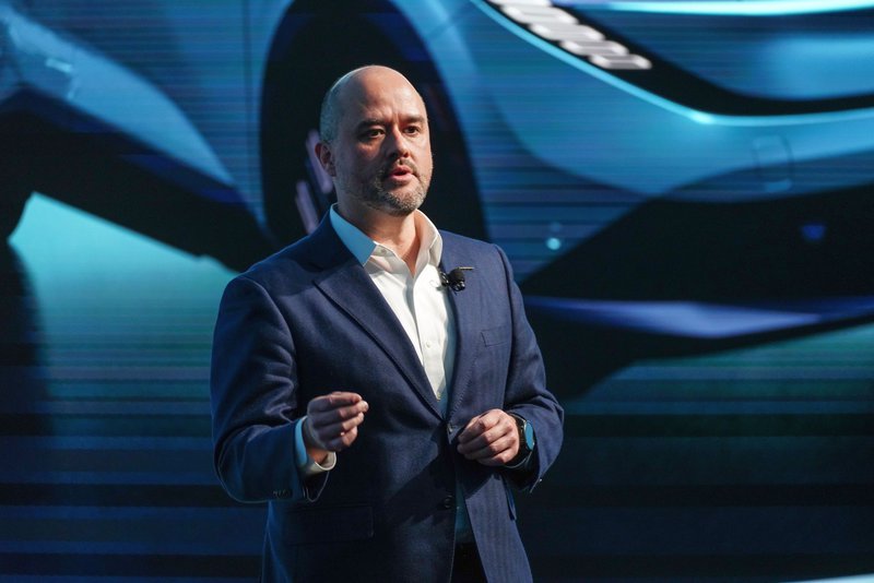 Ο νέος CEO της Nissan, Ivan Espinosa, θέλει η εταιρεία του να βασίζεται στις δικές της δυνάμεις. Ο νέος CEO της Nissan, Ivan Espinosa, θέλει η εταιρεία του να βασίζεται στις δικές της δυνάμεις.